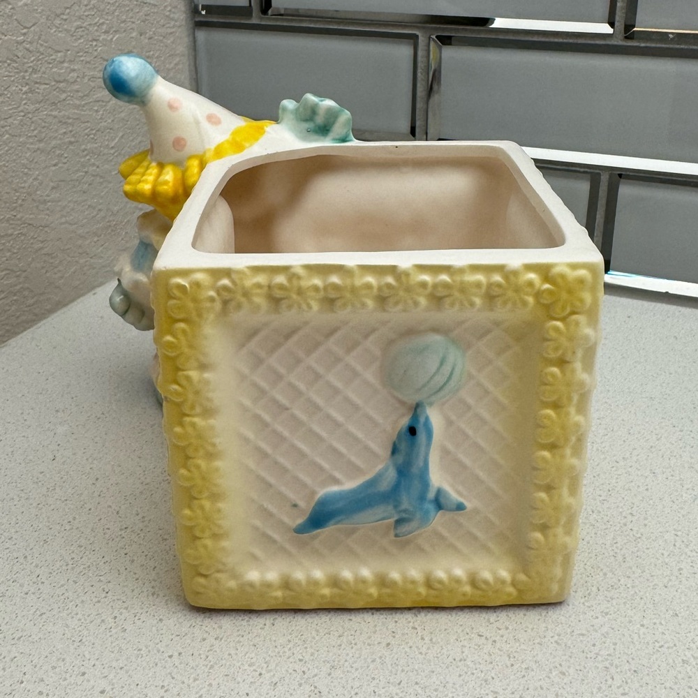 Vintage Baby Nursery Planter Clown Lion Elephant Seal Giraffe MCM 1950s Napco - Picture 4 of 12